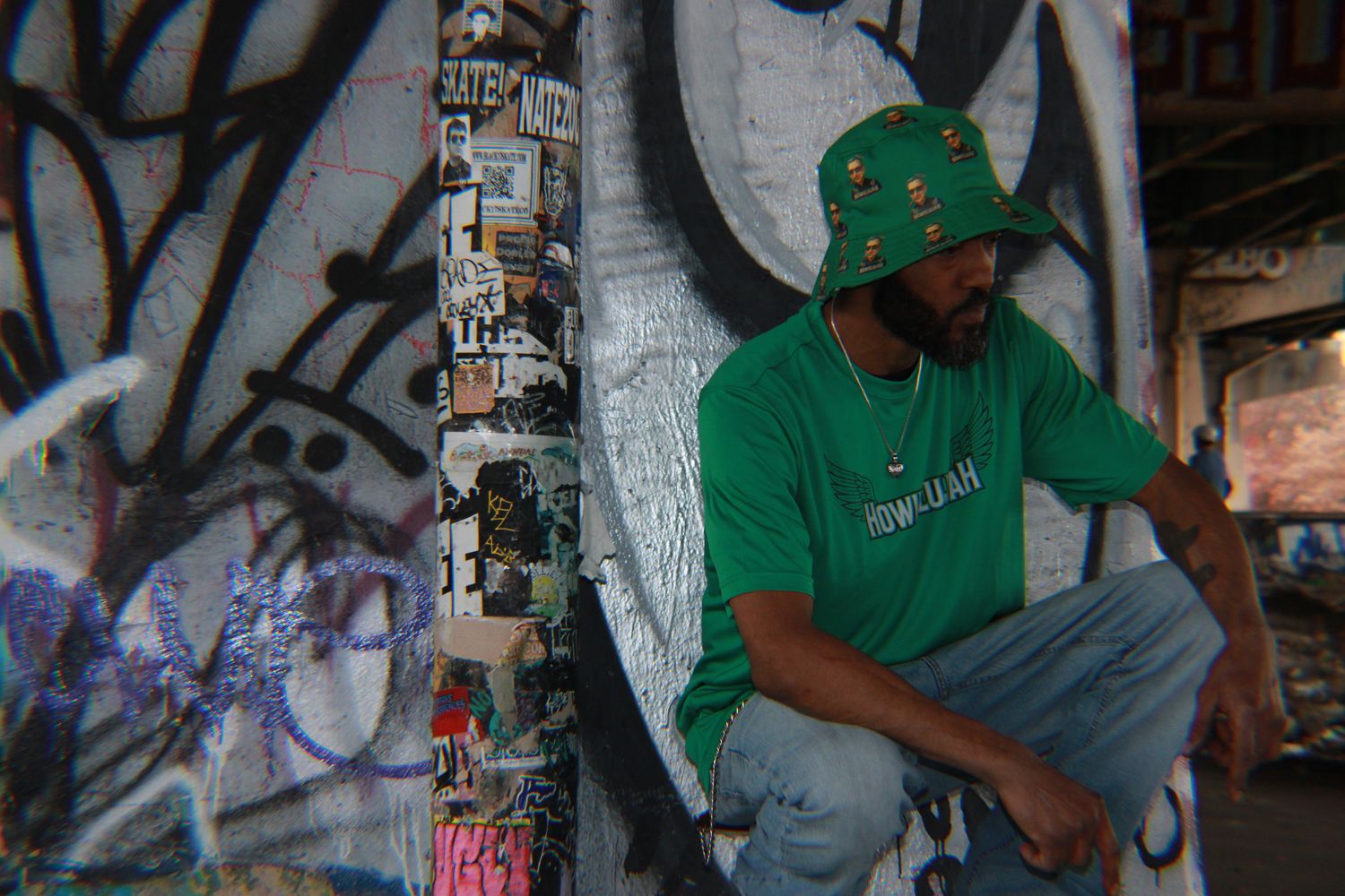 Green Face Bucket gallery image 3